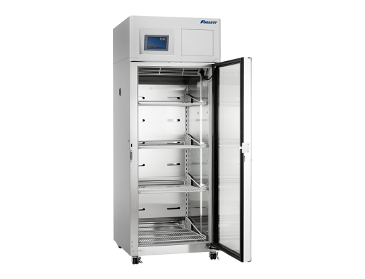 Infinity Series refrigerator with shelves