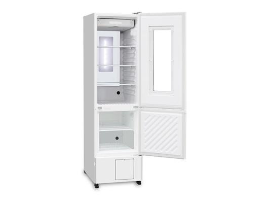 REFFZR9 with glass door open facing right